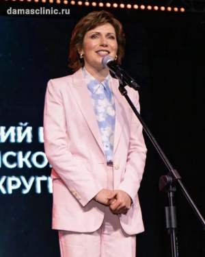 Светлана Зейналова на премии «Хрустальный Лотос» 2023
